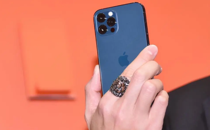 盘山苹果手机维修分享iPhone12系列重启方法教程 